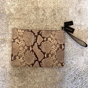 Banana Republic handbag. New with tags.